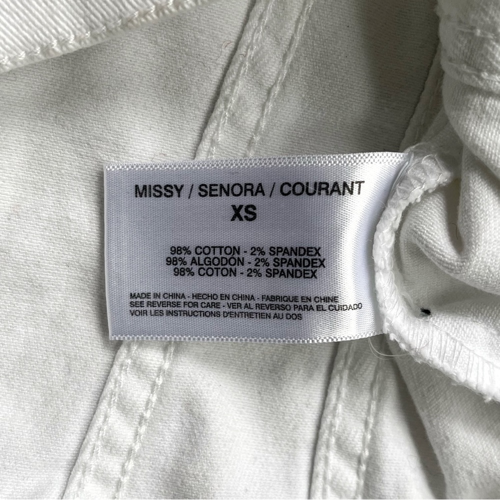 Kardashian Kollection White Denim Jean Jacket, sz XS - Picture 9 of 12